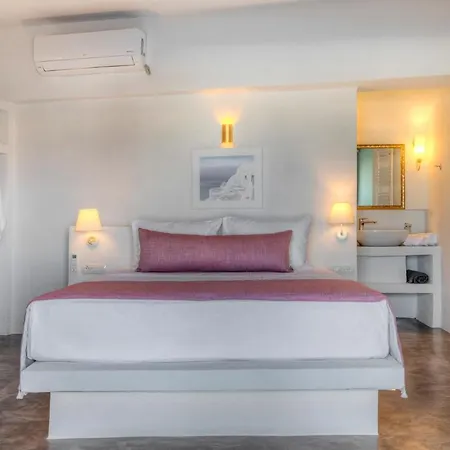 Desiterra & Fira (Santorini)