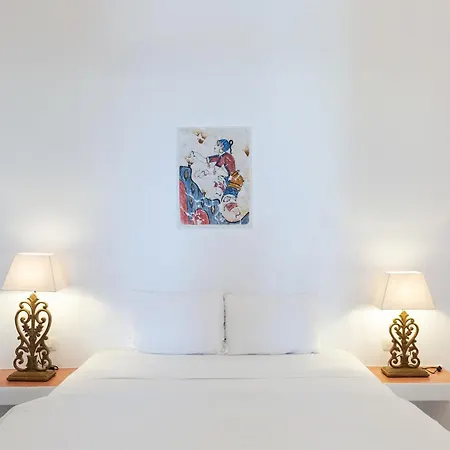 Desiterra & 5* サントリーニ