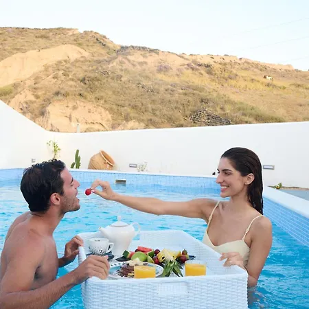 Desiterra & 5* Fira (Santorini)