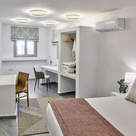 Desiterra Hotel Fira (Santorini)