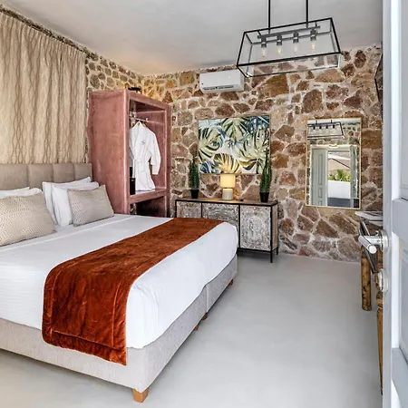 ホテル Desiterra & 5*