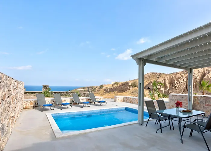 Desiterra & Fira (Santorini)