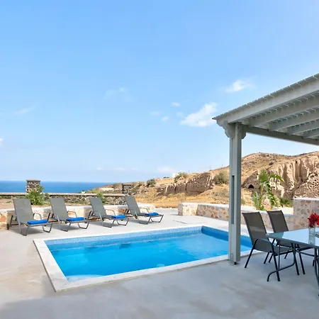 Desiterra & Fira (Santorini)